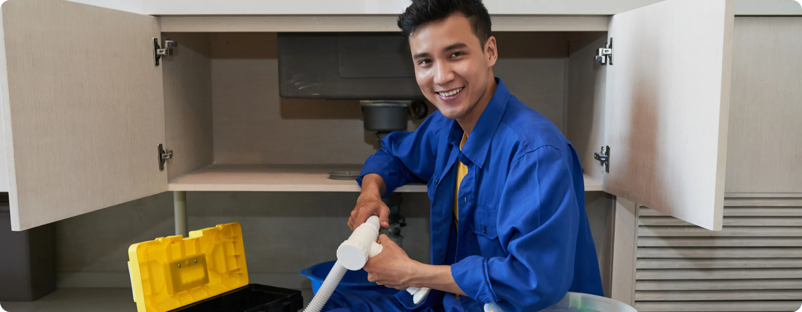 P M D Plumbing & Heating cover photo
