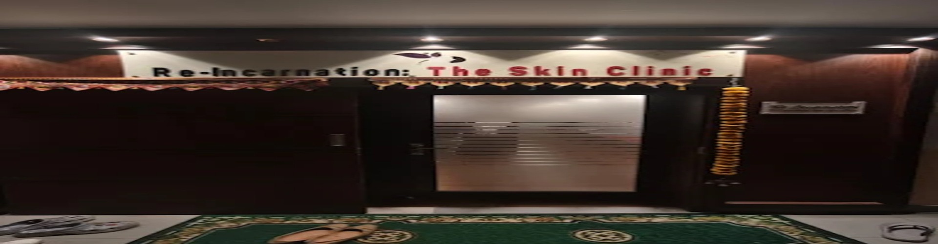 Dr. Priyanka Aggarwal cover photo