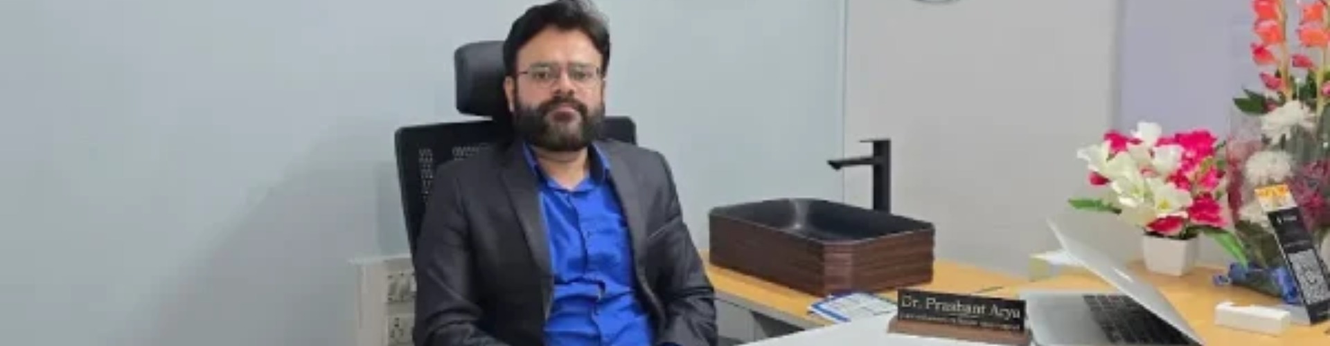 DR. PRASHANT ARYA cover photo
